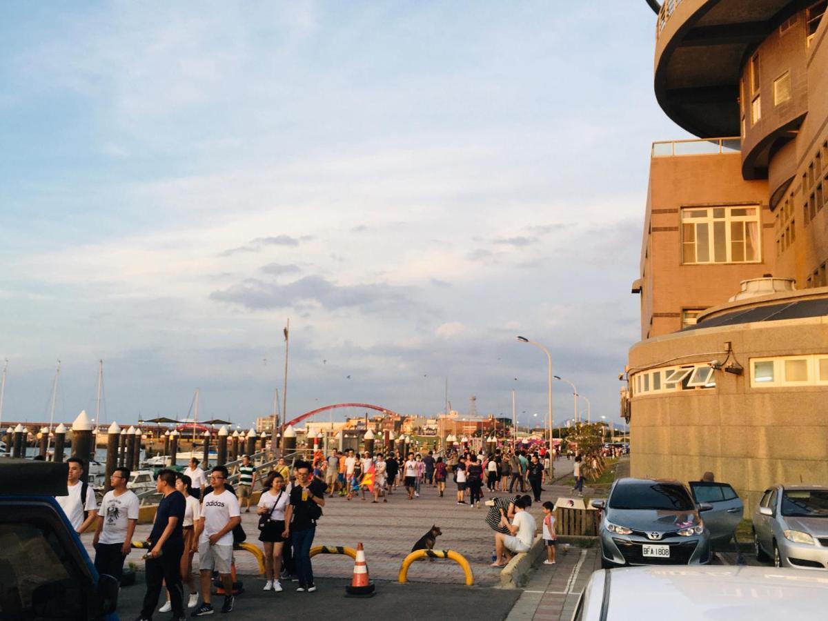 羅里濱海輕旅 Rory Hostel Luzhu Bagian luar foto