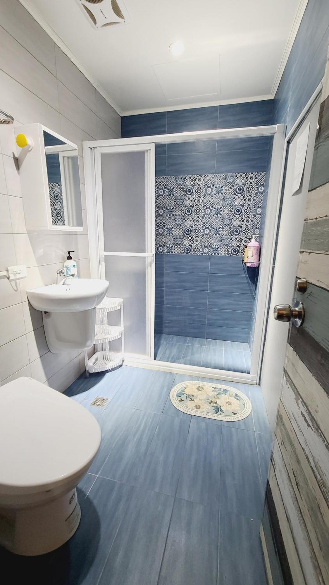 羅里濱海輕旅 Rory Hostel Luzhu Bagian luar foto